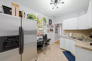 4735 N Keating Ave, Chicago, IL 60630 - Photo 7