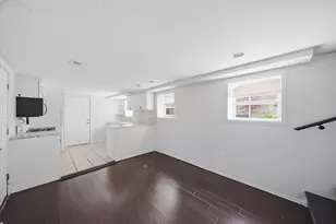 4735 N Keating Ave, Chicago, IL 60630 - Photo 21