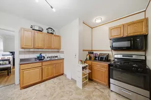 4735 N Keating Ave, Chicago, IL 60630 - Photo 11