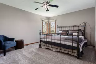 2302 Cairnwell Dr, Belvidere, IL 61008 - Photo 41