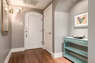 433 W Briar Pl, Chicago, IL 60657 - Photo 5