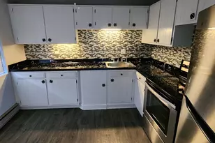 2305 Holiday Ter, Lansing, IL 60438 - Photo 5
