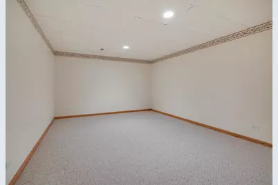 639 Hampshire Drive, Hampshire, IL 60140 - Photo 21