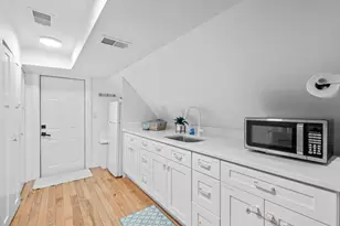 1813 N Kedzie Ave, Chicago, IL 60647 - Photo 17
