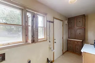 1805 Peach St, Champaign, IL 61820 - Photo 11
