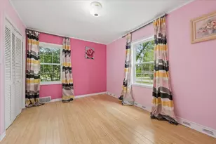 1635 Dun Lo Dr, Arlington Heights, IL 60004 - Photo 19