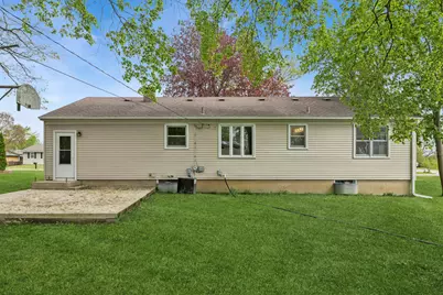 821 Diane Court, Marengo, IL 60152 - Photo 17