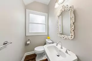 2429 N Drake Ave, Chicago, IL 60647 - Photo 23