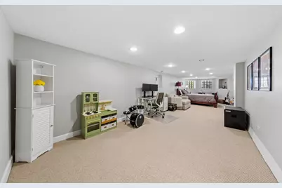 2429 N Drake Avenue, Chicago, IL 60647 - Photo 25