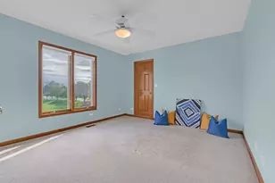 1340 Dunrobin Rd, Naperville, IL 60540 - Photo 29