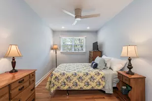 901 Crestfield Ave, Libertyville, IL 60048 - Photo 23
