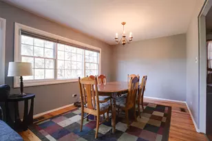 21W137 Everest Rd, Lombard, IL 60148 - Photo 5
