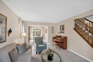 713 Hackberry Ct, Bartlett, IL 60103 - Photo 7