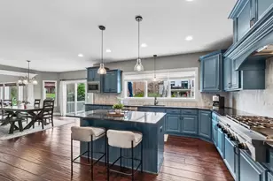 10835 Scarlet Dr, Orland Park, IL 60467 - Photo 5