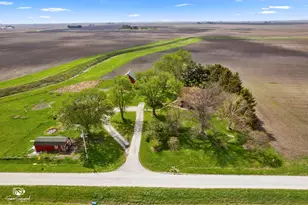 1235 N 1450 East Rd, Onarga, IL 60955 - Photo 13