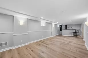 480 E 163rd St, South Holland, IL 60473 - Photo 25