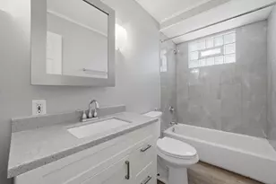 480 E 163rd St, South Holland, IL 60473 - Photo 17