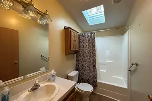 2250 Sunrise Dr, Belvidere, IL 61008 - Photo 13