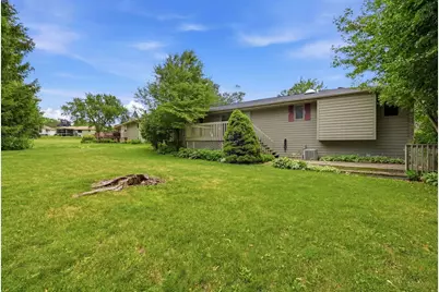 2014 Cimarron Drive, Freeport, IL 61032 - Photo 23