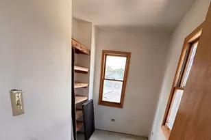 8758 Central Ave, Oak Lawn, IL 60453 - Photo 15