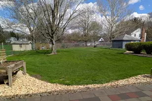 1437 S Walnut Ave, Freeport, IL 61032 - Photo 19