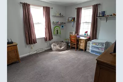 1437 S Walnut Avenue, Freeport, IL 61032 - Photo 11