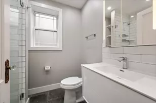 5331 N Winthrop Ave, Chicago, IL 60640 - Photo 9