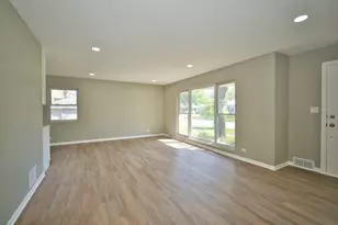 580 S Chase Ave, Lombard, IL 60148 - Photo 11
