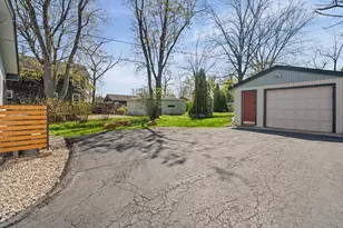 1380 Glencoe Ave, Highland Park, IL 60035 - Photo 27