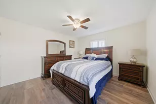 10817 S Mason Ave, Chicago Ridge, IL 60415 - Photo 11