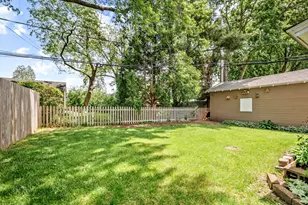 408 S Elmwood Dr, Aurora, IL 60506 - Photo 21