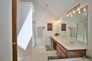 114 Rhine Ave, Bolingbrook, IL 60490 - Photo 31