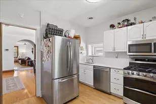 6037 N Menard Ave, Chicago, IL 60646 - Photo 13