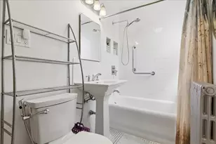 6037 N Menard Ave, Chicago, IL 60646 - Photo 17