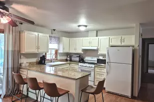1332 E Bailey Rd, Naperville, IL 60565 - Photo 5
