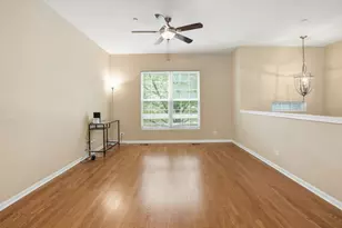 1149 Chelsea Dr, Lake Zurich, IL 60047 - Photo 5