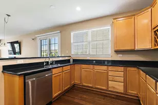 2744 Moutray Ln, North Aurora, IL 60542 - Photo 9