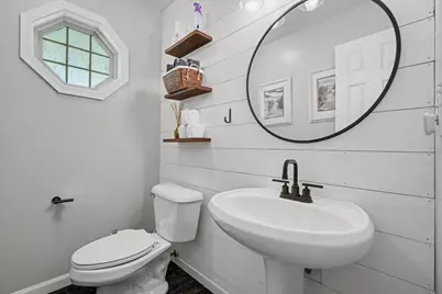 206 E Tomaras Avenue, Savoy, IL 61874 - Photo 19