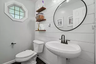 206 E Tomaras Ave, Savoy, IL 61874 - Photo 19