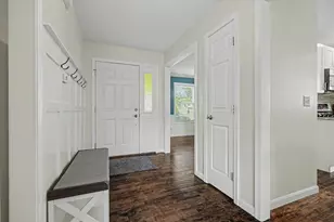 206 E Tomaras Ave, Savoy, IL 61874 - Photo 5