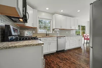 206 E Tomaras Avenue, Savoy, IL 61874 - Photo 15