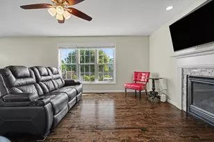 206 E Tomaras Ave, Savoy, IL 61874 - Photo 7