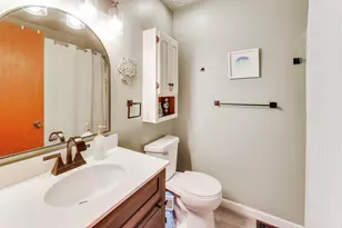 1323 Cottonwood Ln, Crystal Lake, IL 60014 - Photo 21