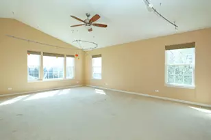 829 Clover Ridge Ln, Itasca, IL 60143 - Photo 19