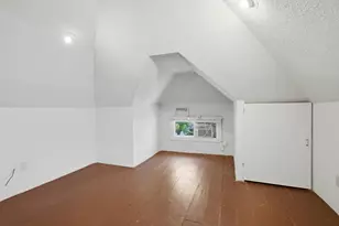 2036 13th St, Moline, IL 61265 - Photo 31