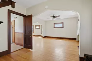 2036 13th St, Moline, IL 61265 - Photo 7