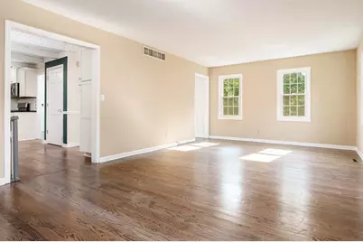 12002 South Gate, Roscoe, IL 61073 - Photo 7