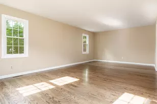 12002 South Gate, Roscoe, IL 61073 - Photo 5