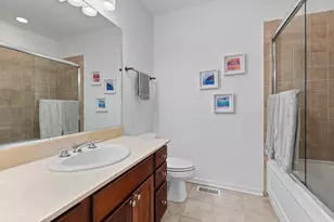1825 N Rockwell St, Chicago, IL 60647 - Photo 15