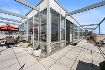 1740 Oak Avenue #803, Evanston, IL 60201 - Photo 23